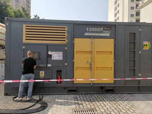 东兴延长空气滤清器使用寿命的注意事项